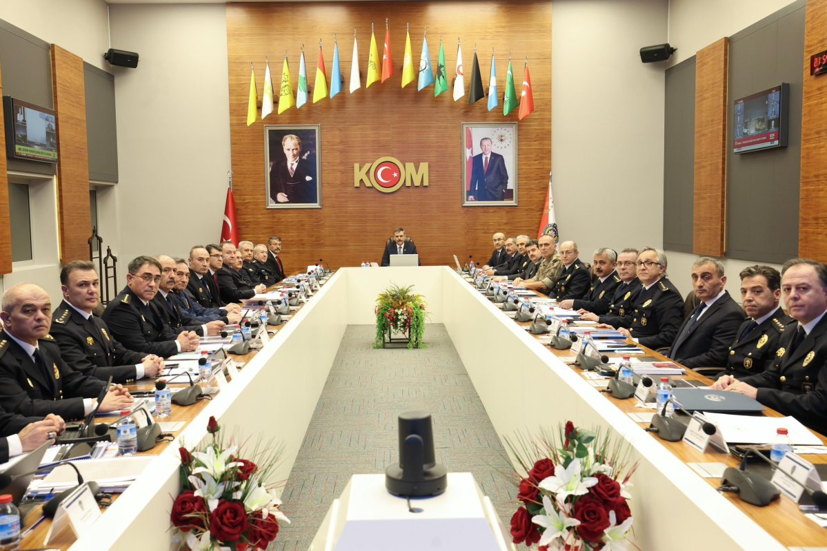 Bakan Mustafa Çiftçi'den KOM Başkanlığı'na Kritik Ziyaret