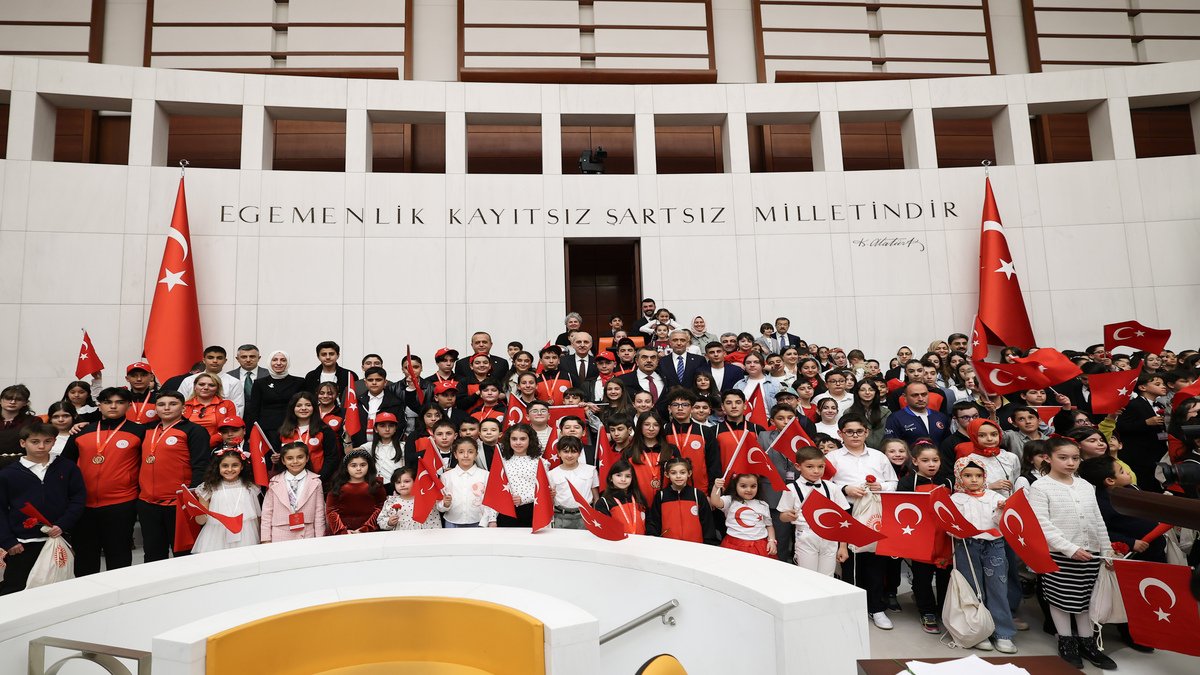 TBMM'de 23 Nisan: Çocuklar Gazi Meclis'i Yönetti