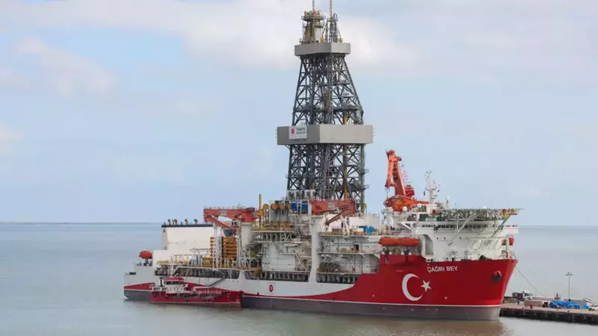 Çağrı Bey Somali'de! Sondaj Gemisi Mogadişu’ya Ulaştı