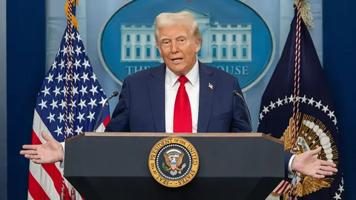 "Orayı Havaya Uçuracağız!" Trump Uzay Kuvvetleri'ni İlk Kez Bu Kadar Açık Anlattı