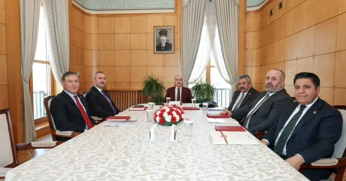 Teröristbaşına 'Umut Hakkı' Uzlaşısı