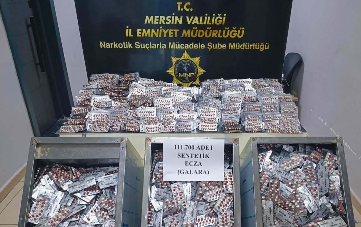 Mersin'de Dev Operasyon: 111 Bin Sentetik Hap Ele Geçirildi!