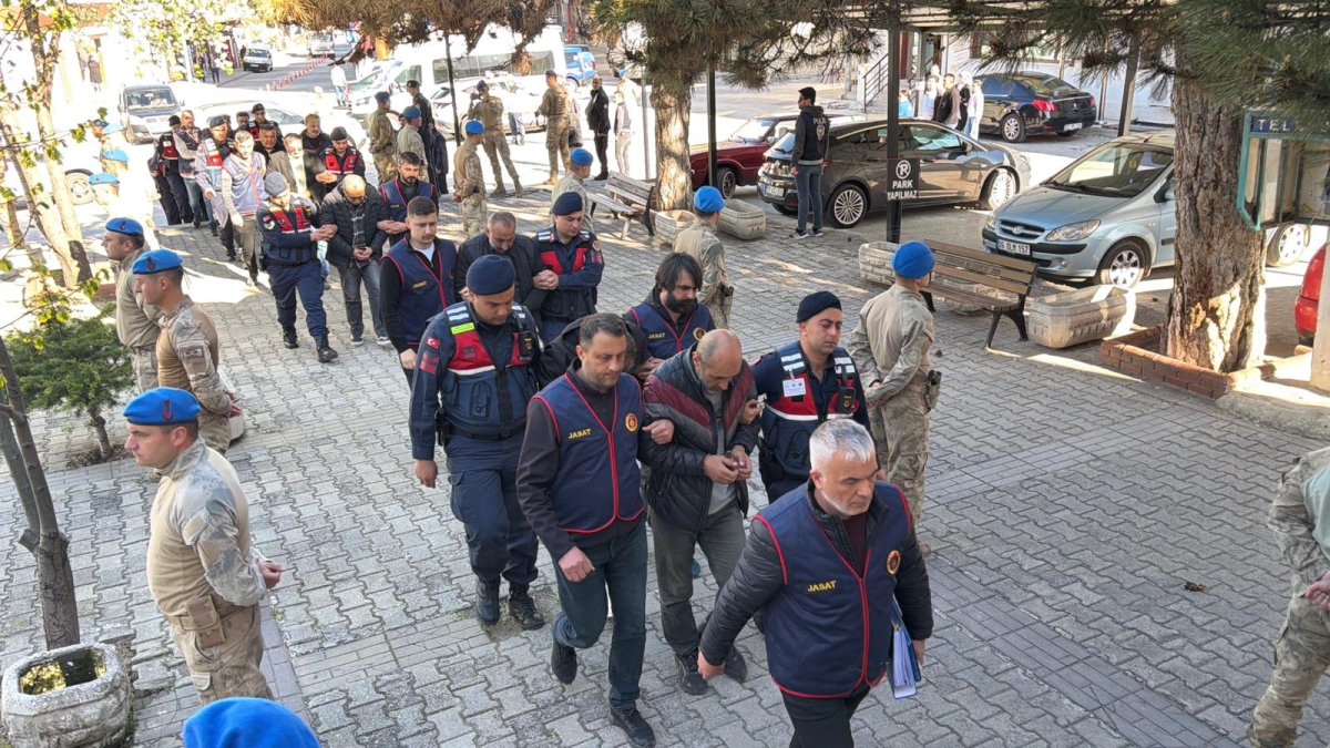 Eskişehir'de 18 Yıllık Kayıp Sırrı Çözüldü: 8 Kişi Tutuklandı