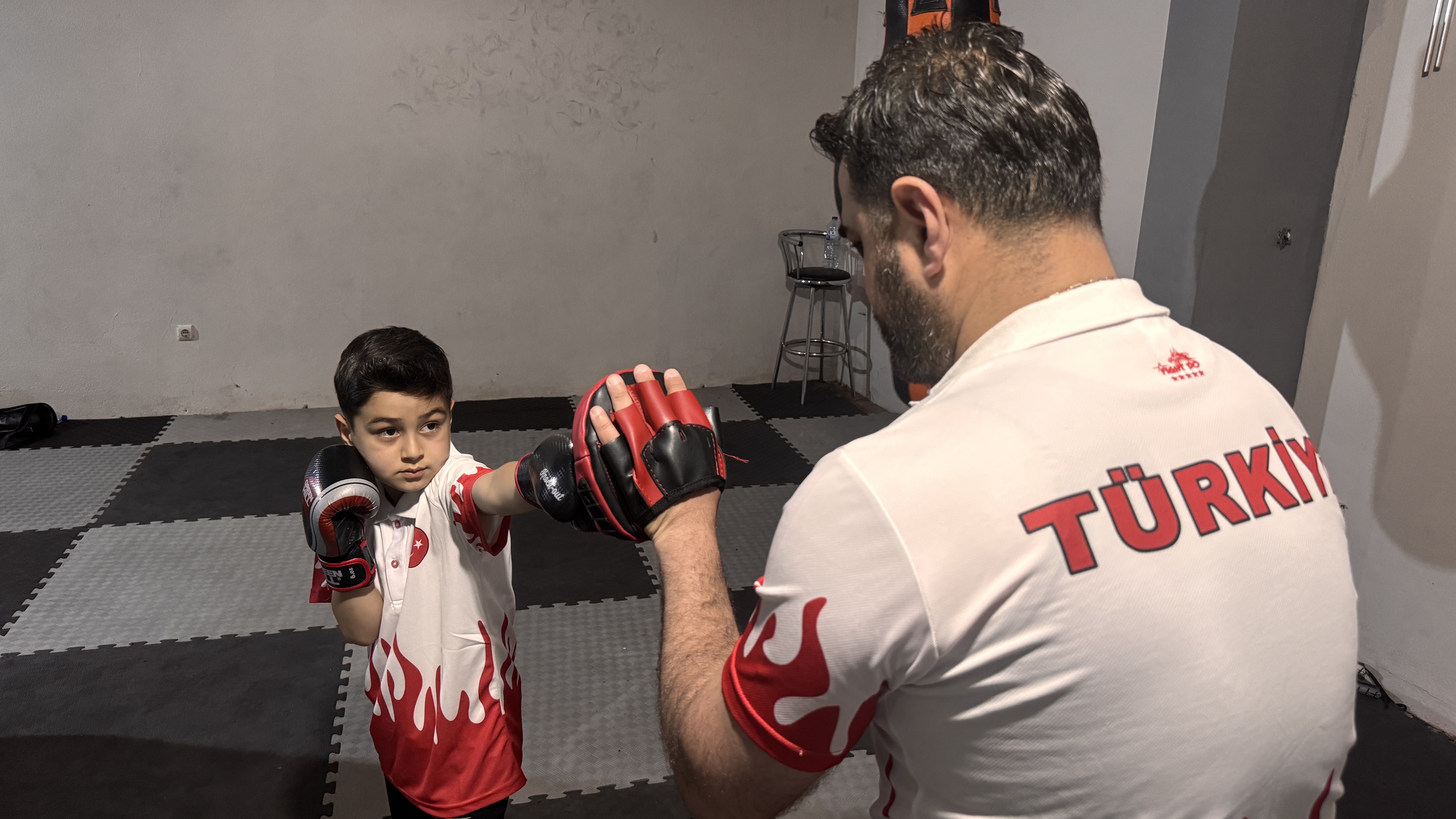 Baba Oğul Şampiyonlar Ringe Çıkıyor! Yalova'da Tarihi Veda