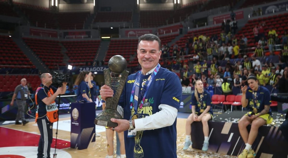 Fenerbahçe'de Mendez Ayrılığının Perde Arkası ve Yeni Koç!