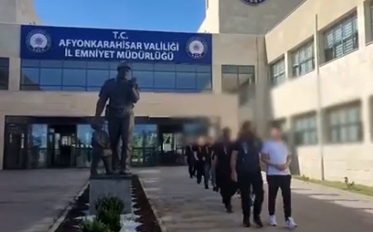 Afyon merkezli 8 İlde Sahte Araç İlanı Operasyonu: 11 Gözaltı